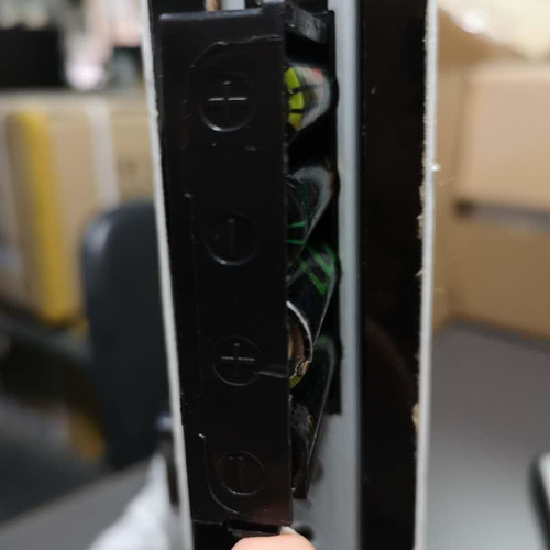 to replace battery of electric lock z710