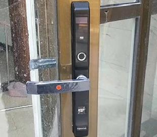 installation demo 2 of SS biometrical lock X55 for outdoors